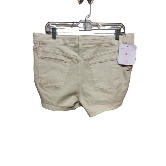 ISABEL Side Panels Short 10 Cream  Cotton/Polyester/Spandex - Picture 2 of 4